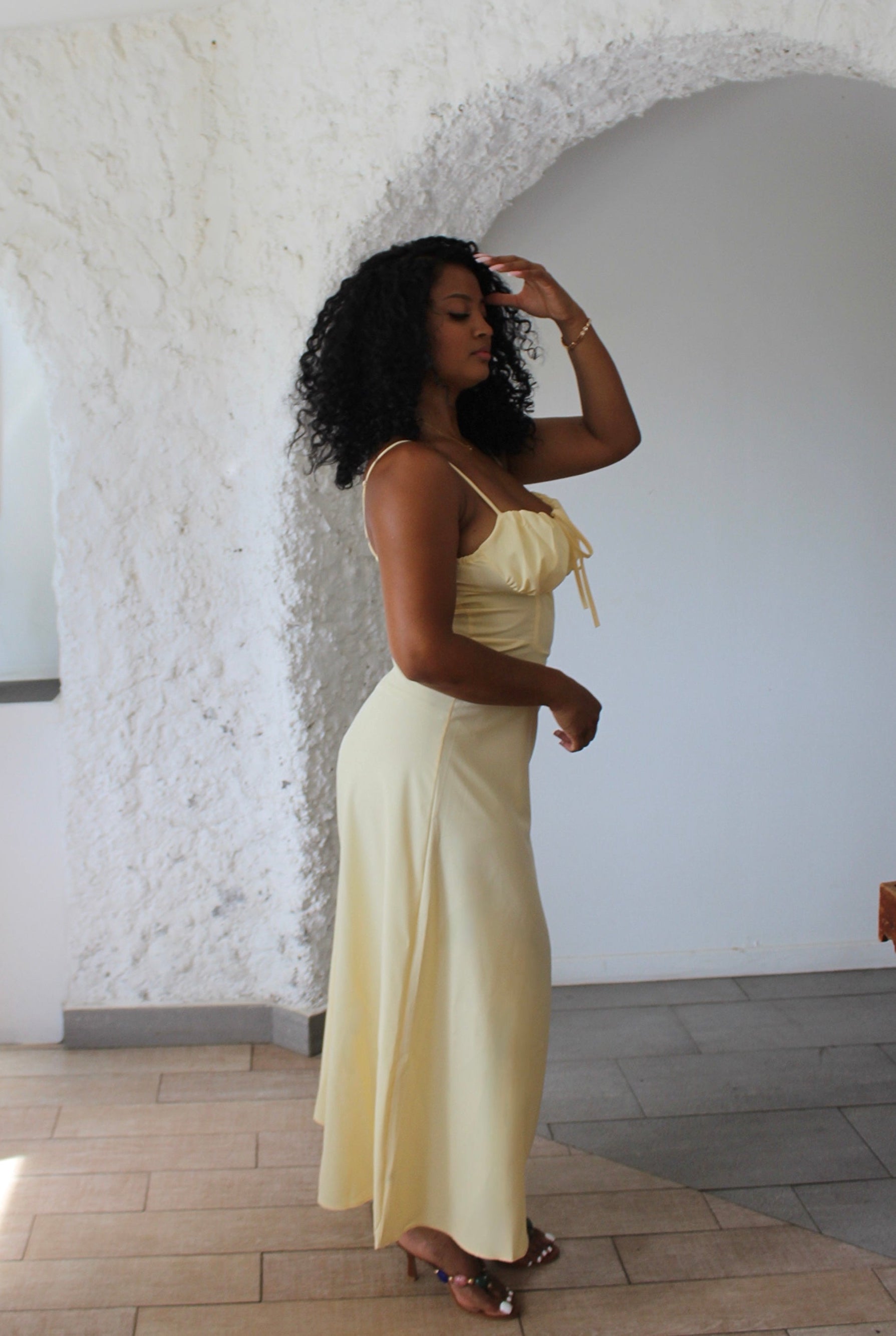 Robe longue jaune pastel - Belle