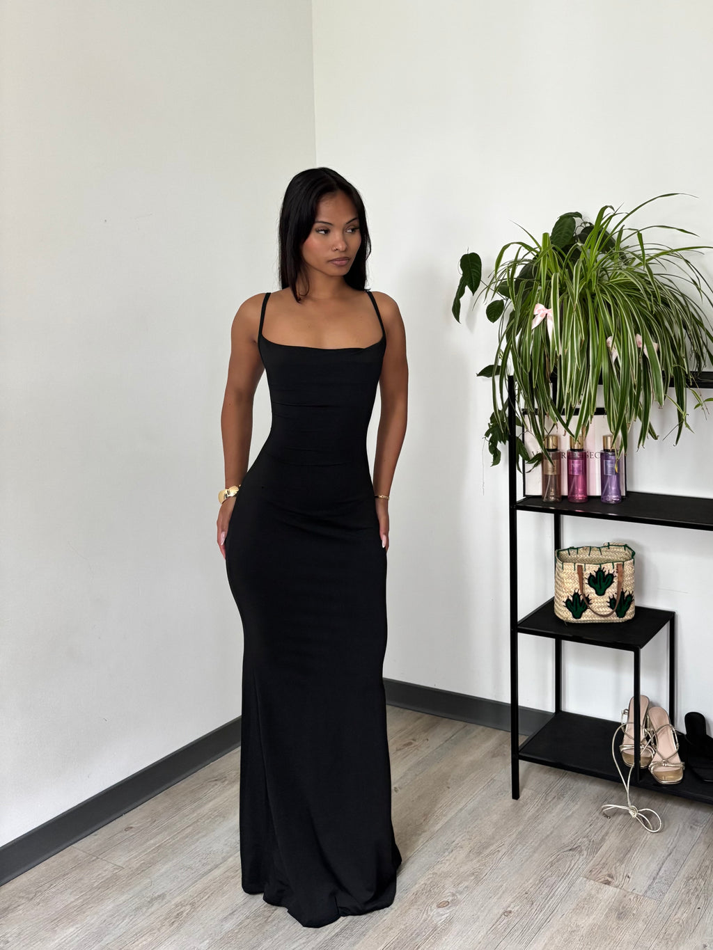 Robe Longue Noire Dos Nu - Naomi